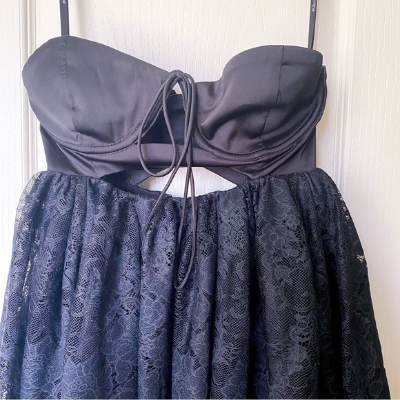 FLL Dress Regina Mini Lace Satin Strapless Cutout Babydoll Underwire Black S GUC - Picture 4 of 10